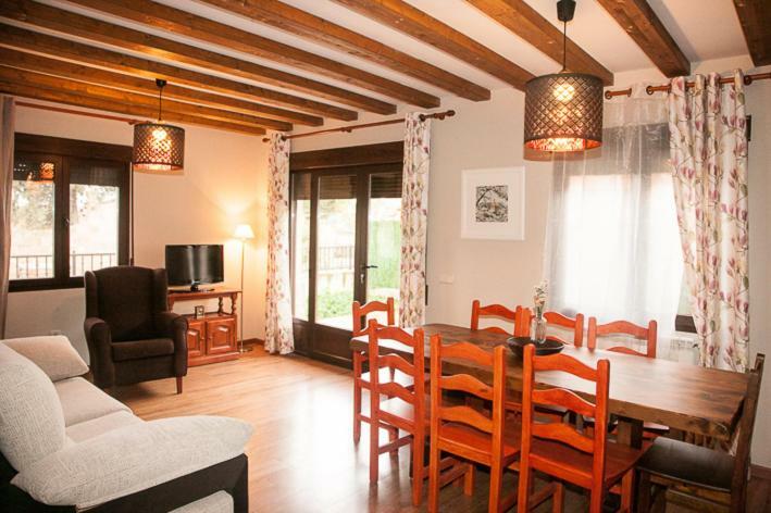 Apartamento El Palomar ไอยอน ภายนอก รูปภาพ